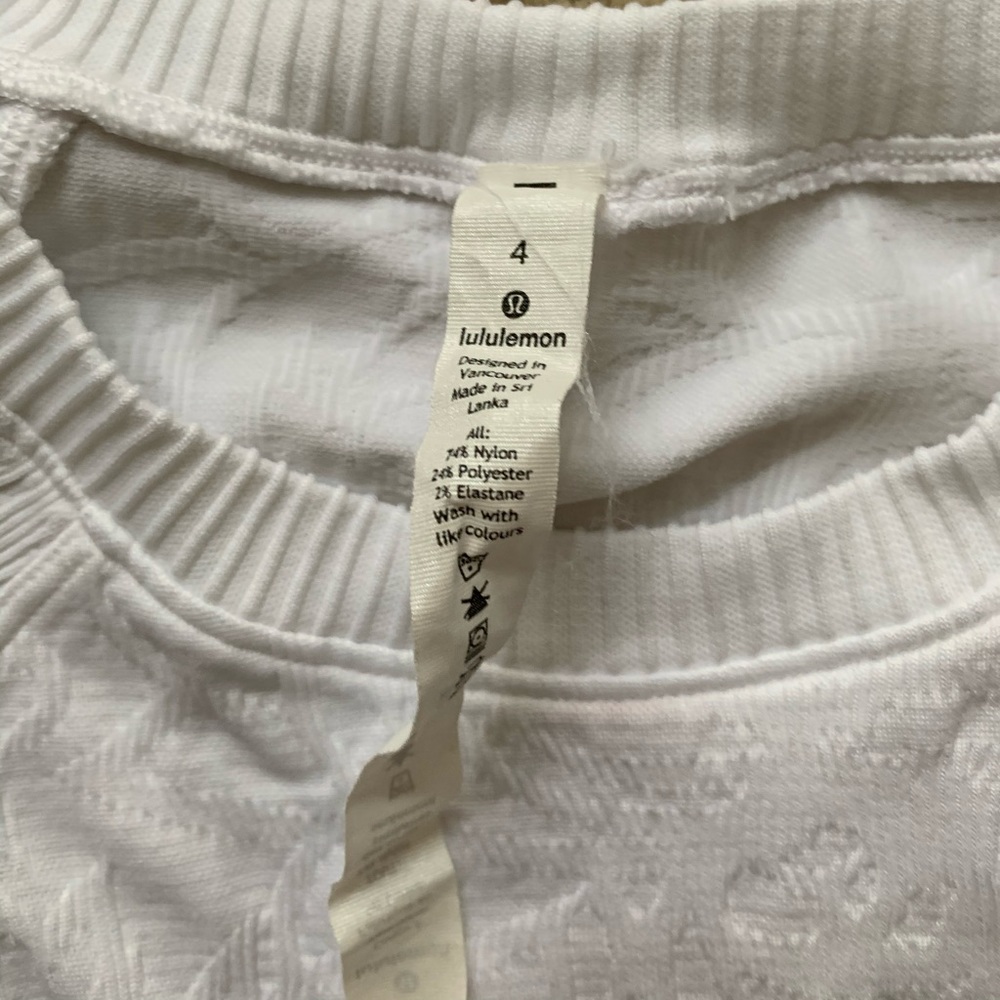 Lululemon Long sleeve running shirt